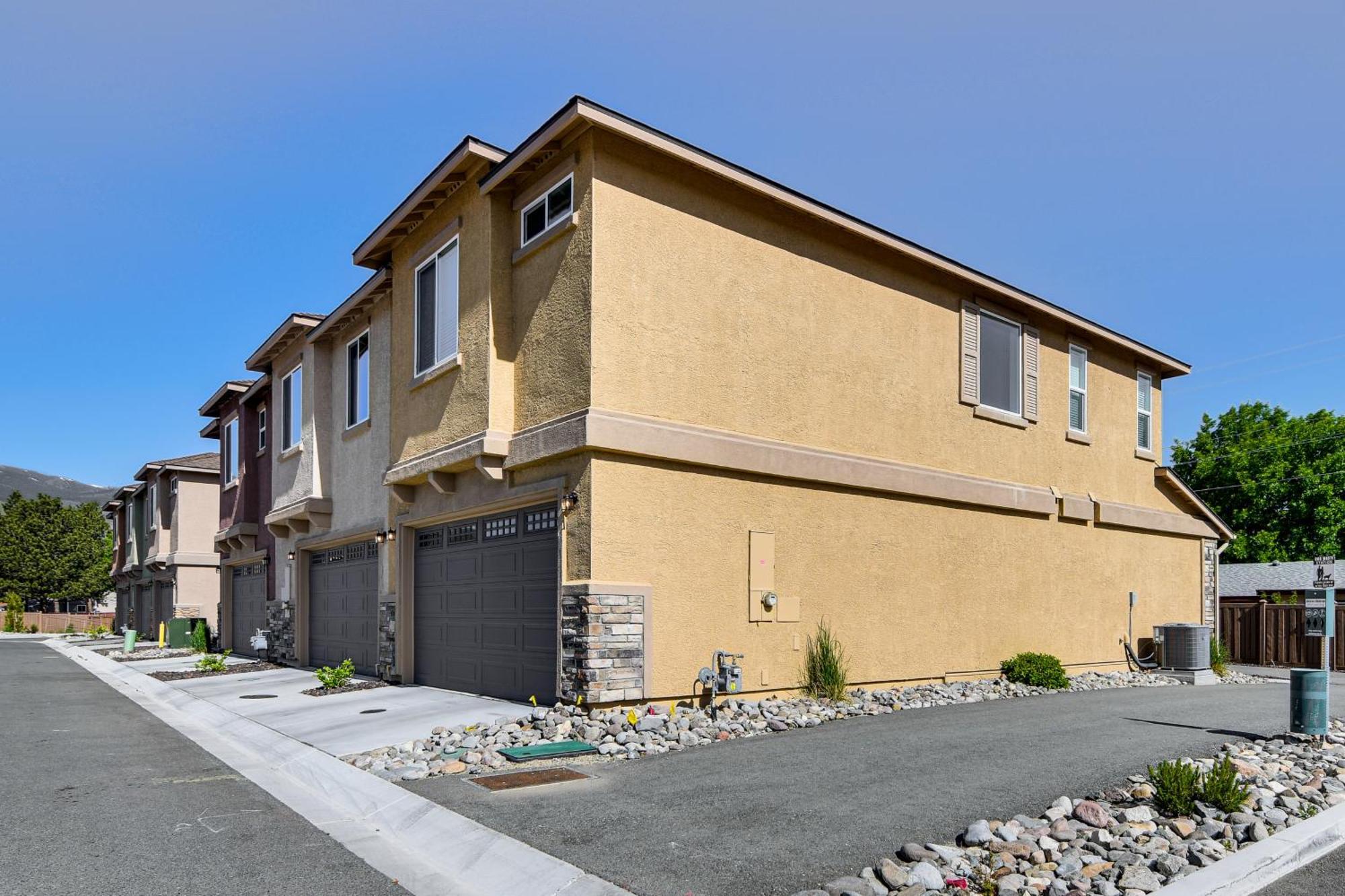 Central Carson City Townhome, 1 Mi To Downtown! 外观 照片